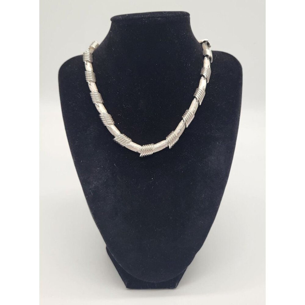 MONET Vintage Silver Tone Chain Choker Necklace Wrapped Coil Brushed - Picture 1 of 8